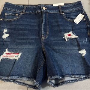 NWT Maurice’s size 22W shorts.